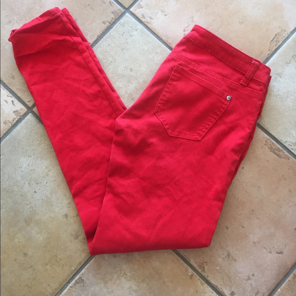 Women's red skinny pants size 7